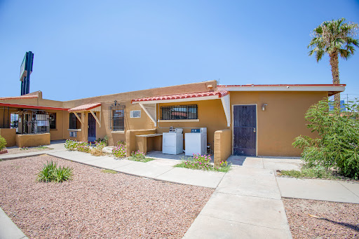 Sands Motel By OYO El Paso near Airport
