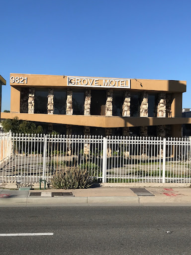 Grove Motel