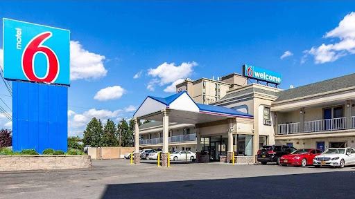 Motel 6 Elizabeth, NJ - Newark Liberty Intl Airport