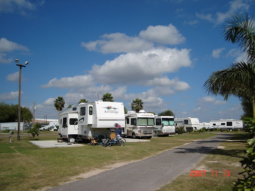 Dolphin Motel & RV Park