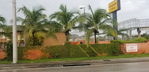 Chesapeake Motel Miami