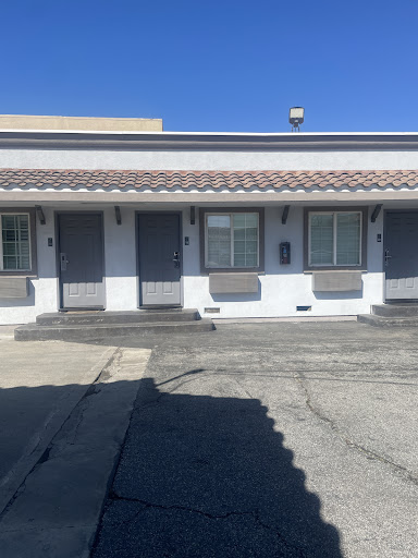 Palms Motel