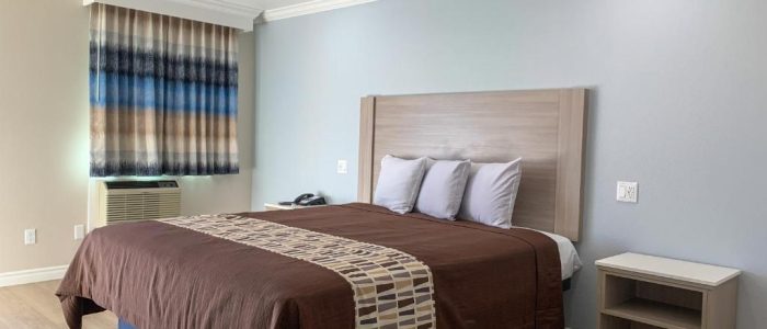 Mojave Inn – Hotel y Cabañas en el Desierto de Mojave | Escapada Única Cerca de Las Vegas