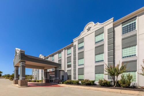 Super 8 Wyndham San Antonio cerca del Alamodome – Hotel económico y cómodo