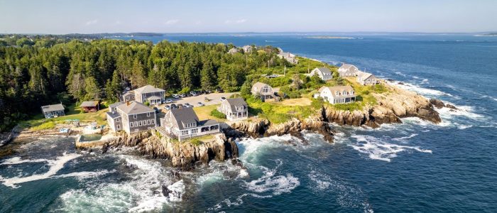 Driftwood Inn: Hotel boutique frente al mar con vistas panorámicas y ambiente rústico