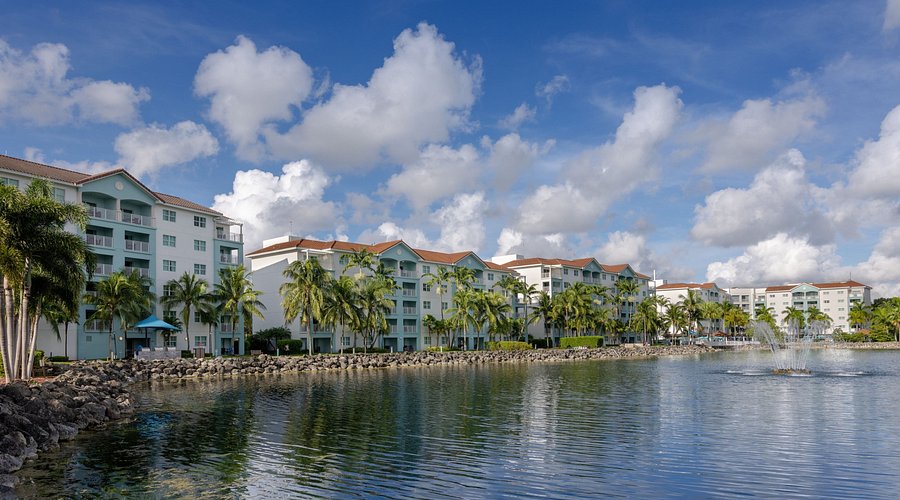 Villas Marriott en Doral – Lujo, Comfort y Ubicación Premium en Miami