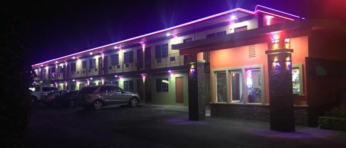 Villa Park Motel: Elegante alojamiento en el corazón de la ciudad – Fotos y servicios