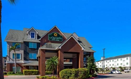 Hotel La Quinta Inn & Suites by Wyndham – Pharr North, McAllen TX | Confort y ubicación ideal
