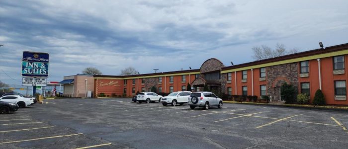 Town House Inn & Suites – Hotel Boutique en el Centro, Habitaciones Modernas y Servicios Premium