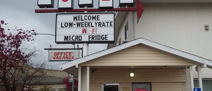 Mustang Motel: Alojamiento Retro en la Ruta del Coche Clásico – Comfort y Estilo