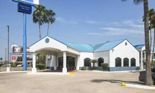 Rodeway Inn San Juan – Hotel cómodo y central, cerca de la playa y atracciones turísticas