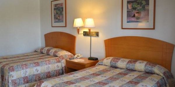 Fresno Inn – Hotel Boutique en Fresno, CA | Alojamiento Céntrico y Confortable