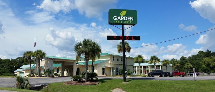 Garden Inn and Suites: Hotel con Suites de Lujo y Jardín – Reserva tu Estancia Perfecta