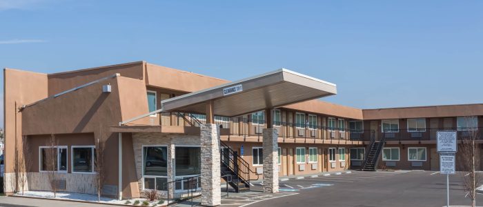 Hotel Days Inn by Wyndham en el Área de Yosemite – Confort y Naturaleza a tu Alcance