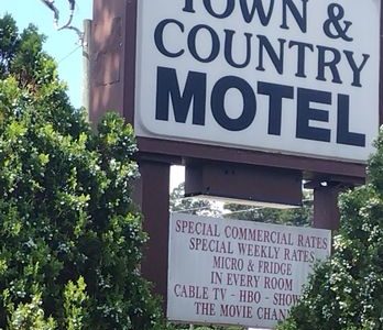 Foto del Motel Town & Country: Encanto Rural y Confort Moderno