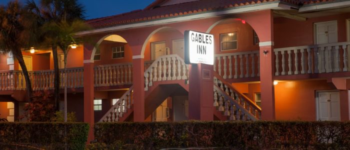 Gables Inn – Hotel Boutique de Lujo | Alojamiento Cómodo en el Centro