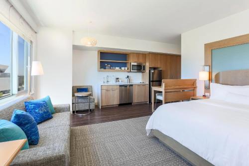 Element Ontario en Rancho Cucamonga: Hogar Moderno y Confortable en California